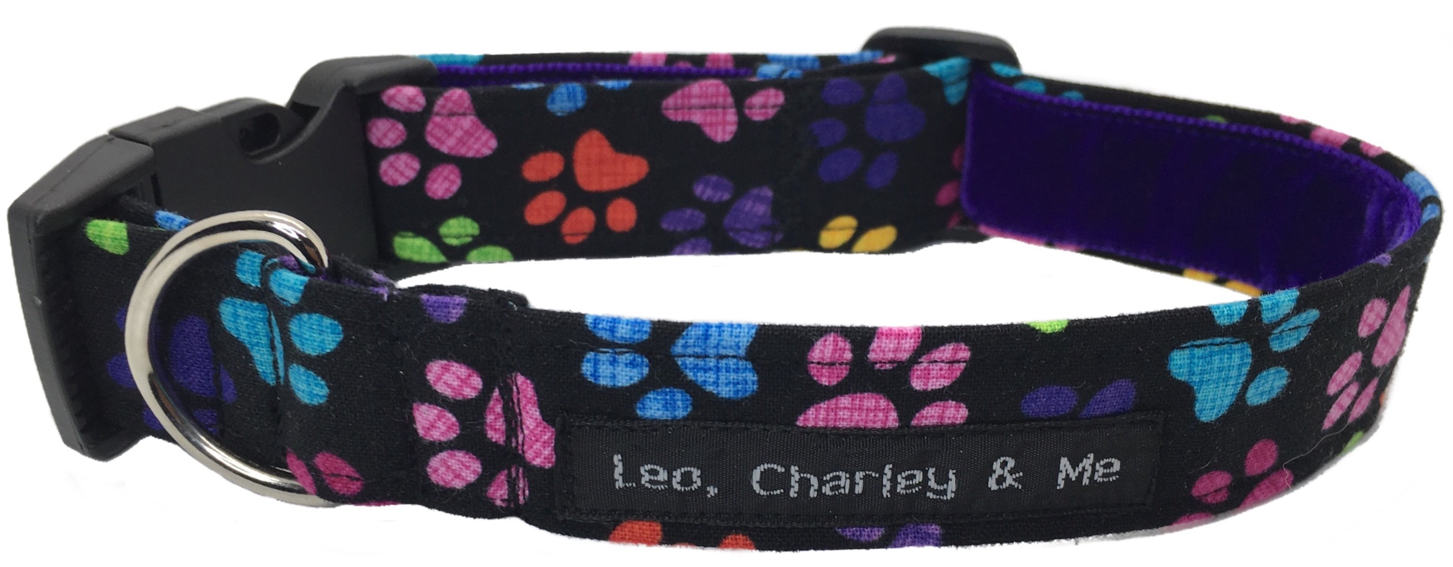 Paw print clearance dog collar