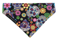 Day of the Dead Halloween dog bandana in cotton poplin printed with sugar skulls. Handmade and washable. 